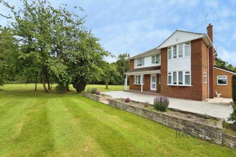 Camblesforth Road, Selby, North Yorkshire, YO8