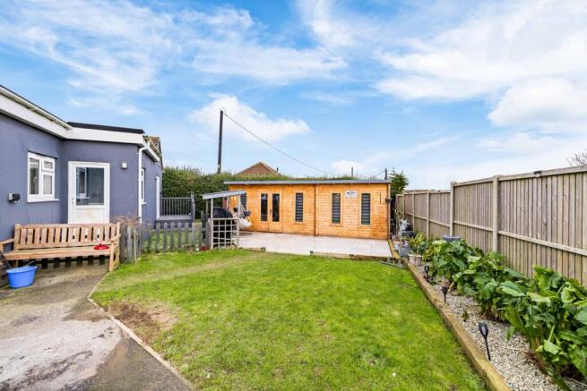 Cauldham Lane, Capel-le-Ferne, Folkestone, CT18 photo 4