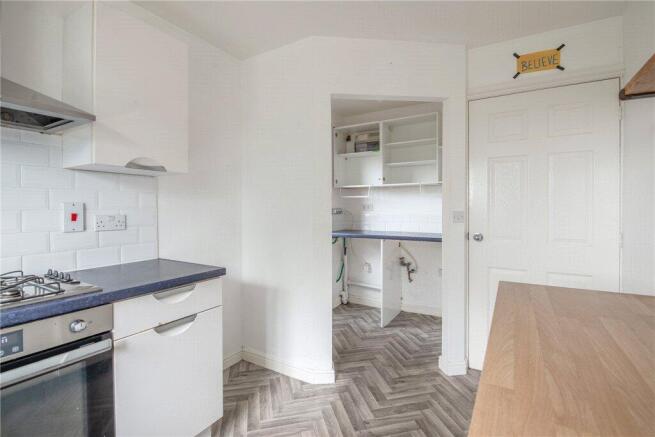 4 bed Detached for sale Image 6