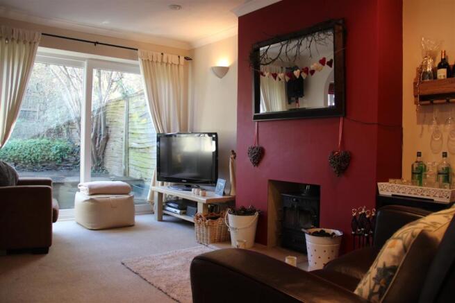 Living Room 2.JPG
