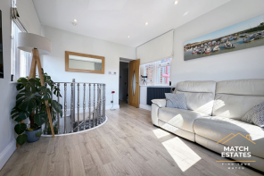 Flat 16a, St Andrews, The Durlocks, Folkestone CT19 6AW