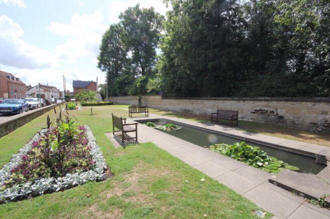 Memorial Gardens