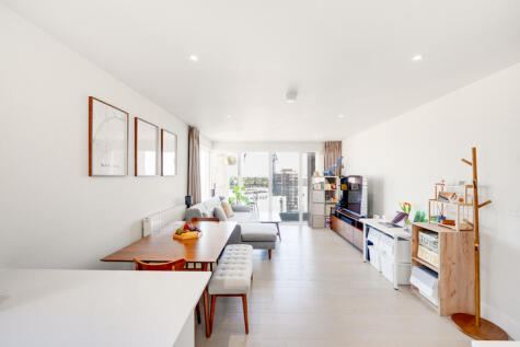 Hopgood Tower, 15 Pegler Square, London, SE3
