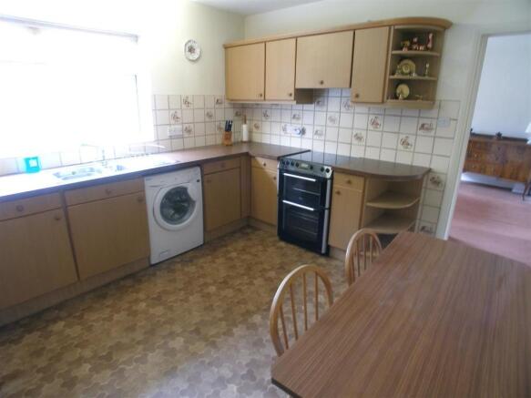 Kitchen/Breakfast Room
