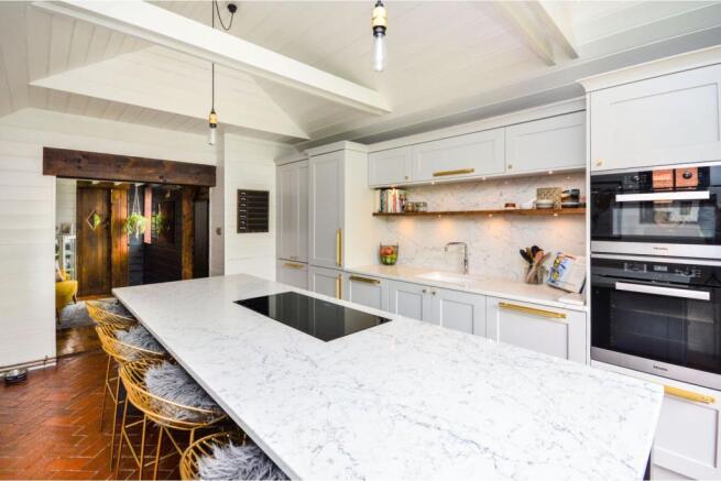 Kitchen/Breakfast