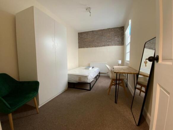 Room 6.jpg