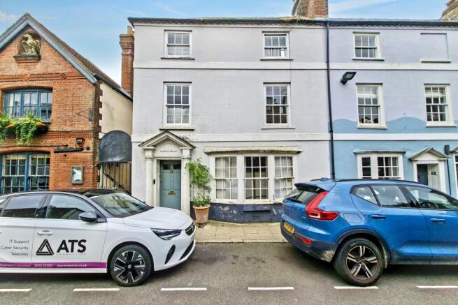 Garrick House, 43 Tarrant Street, Arundel, BN18 9DJ