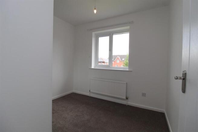 2 bed Flat for sale Image 9