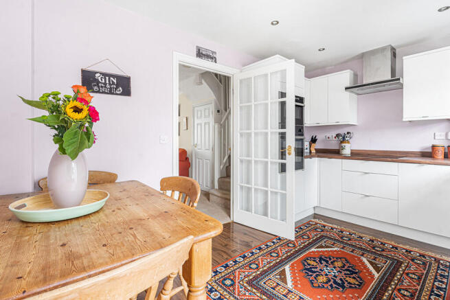 Kitchen (2)