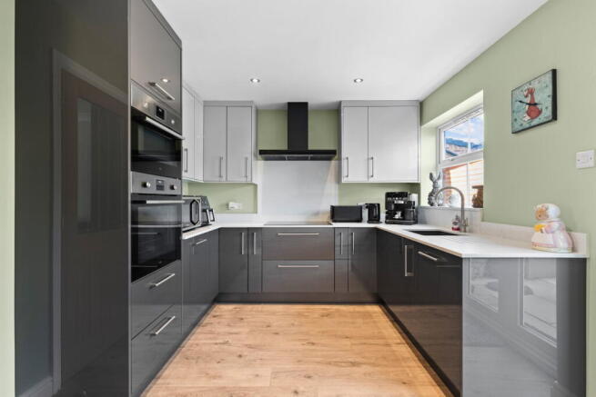 3 bed Detached for sale Image 5