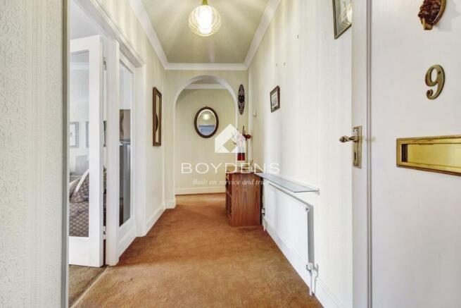 Photo 9