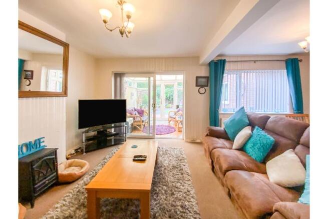 Living / Dining Room