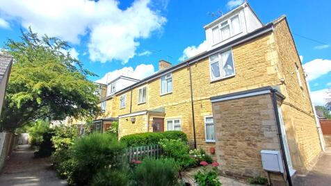 Lodge Terrace, Chipping Norton, OX7
