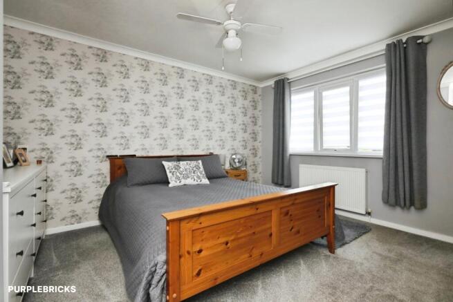 3 bed Terraced for sale Image 5