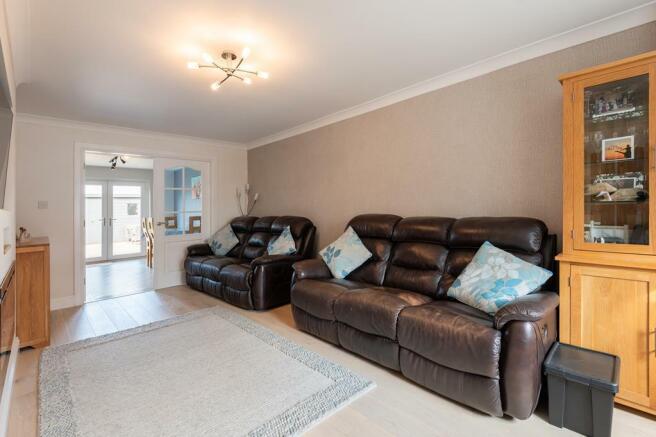 LIVING ROOM REAR