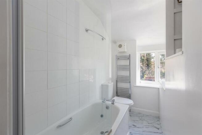 Scarborough Road 76 Bathroom-1.jpg