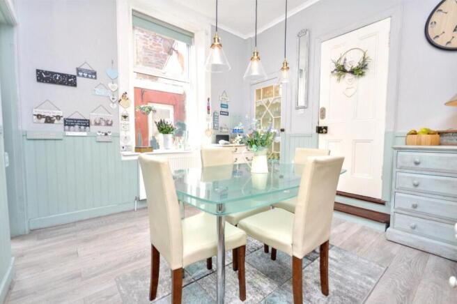 Breakfast Room