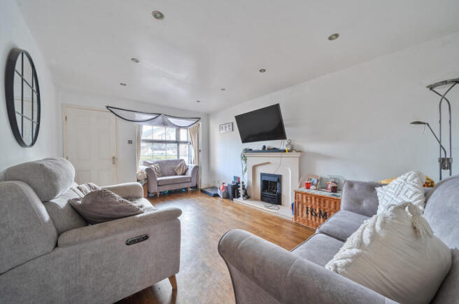 1397753-27-697cd2...