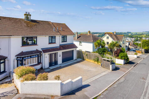 Green Close, Kingsbridge