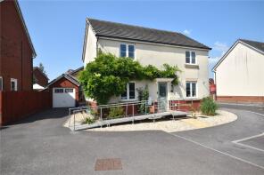 90, Lilliana Way, North Petherton, Bridgwater TA5 2GH