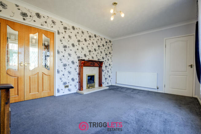 4 bed Detached for sale Image 9