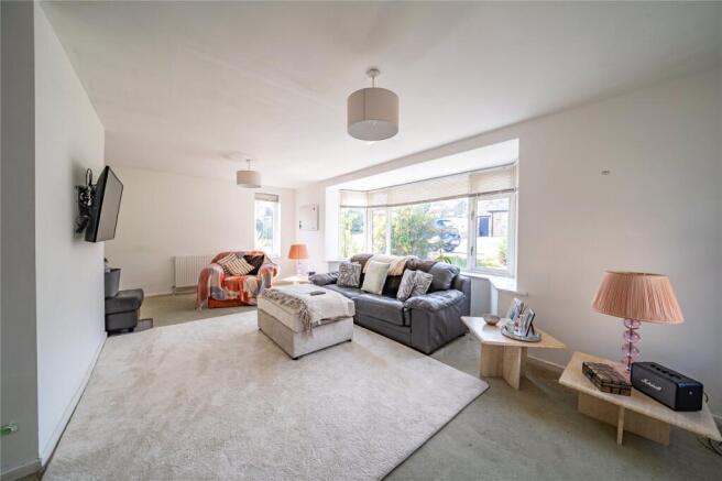 3 bed Detached for sale Image 2