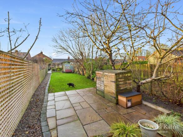 4 bed Terraced for sale Image 6
