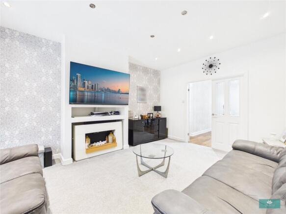 2 bed Terraced for sale Image 7