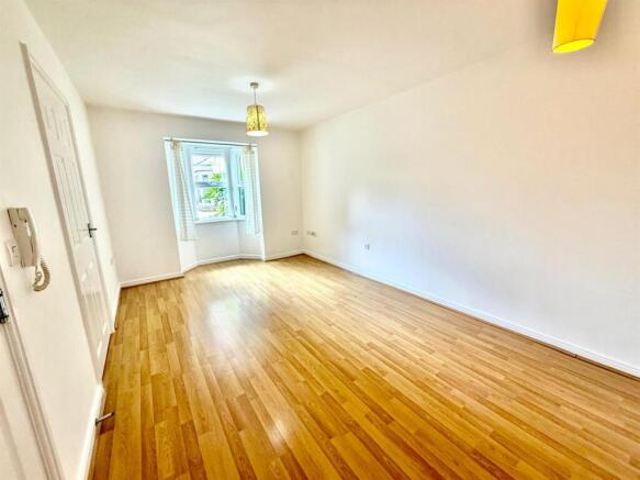 Living Room: