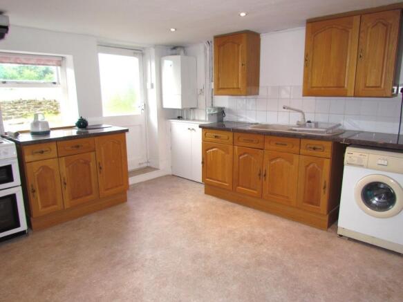 Kitchen out to the G