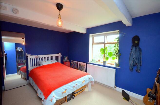 3 bed Detached for sale Image 11