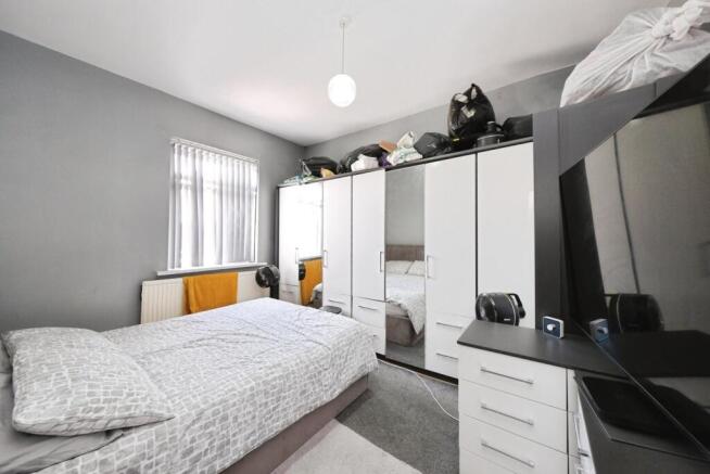 4 bed Semi-Detached for sale Image 10