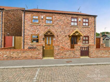 School Lane, Flamborough, Bridlington, East Yorkshire, YO15