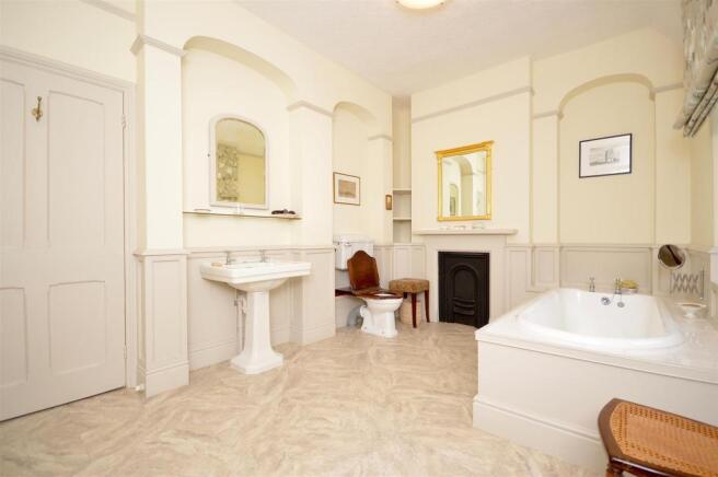Jack & Jill Bathroom