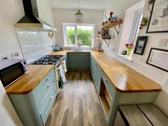 Bramleys Estate Agents - Huddersfield Road - Mirfi