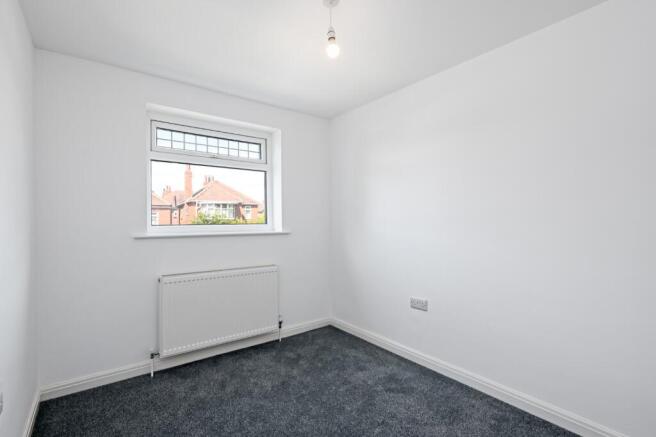 5 bed Detached to rent Image 10