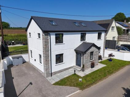 West Road, Sheepwash, Beaworthy, EX21 5NF