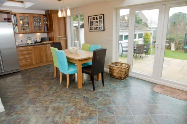 Open Plan Family ...