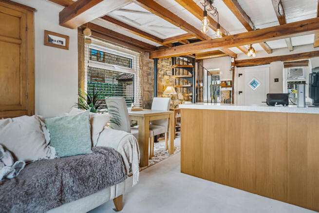 2 bed Semi-Detached for sale Image 6