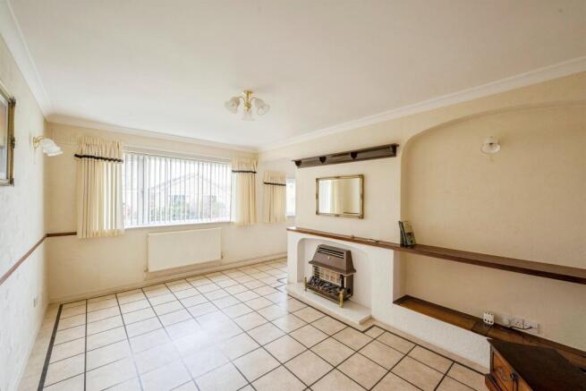 2 bed Detached Bungalow for sale Image 6