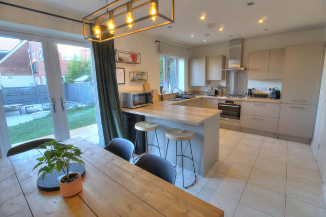 Kitchen Diner