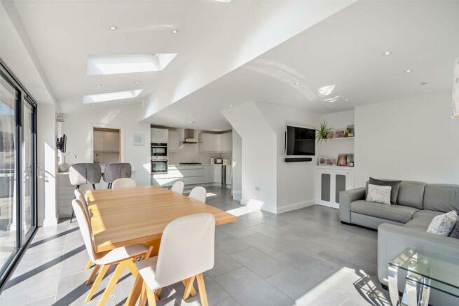 8569855-interior07-800.jpg