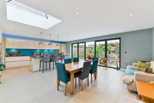 COOMBE LANE, 43-11.jpg