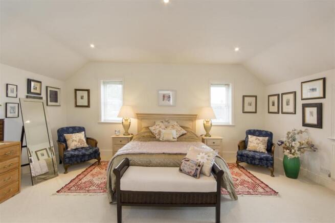 Bedroom 1b High Res JPG.jpg