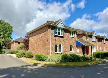 Corinthian Court, Alcester