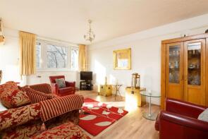 13, Barnabas House, Central Street, London EC1V 8BY