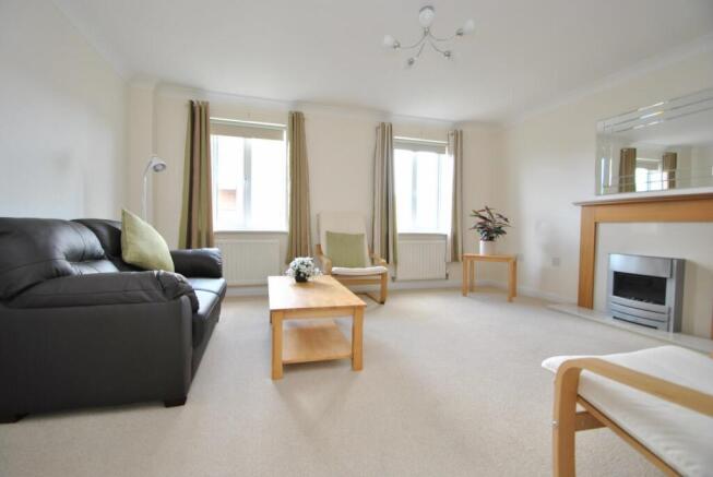 83 Montreal Avenue (4).JPG