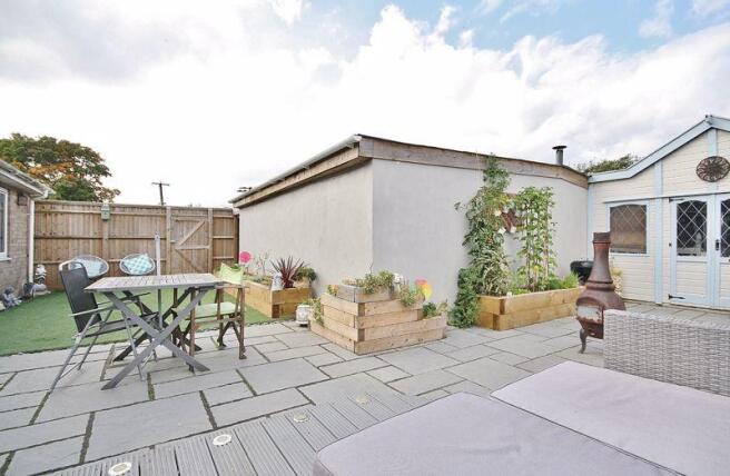 Garden & O...