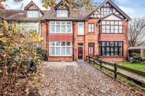 8, Broadwater Road, Gaisford, Worthing BN14 8AE