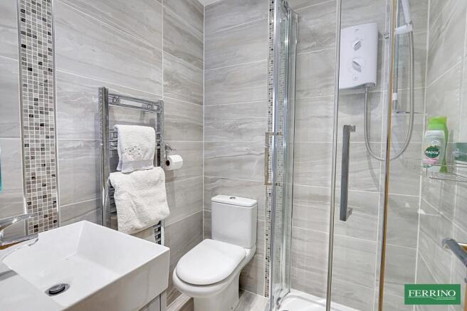 Bedroom 2 En-suite